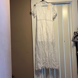 Southern fried chics white lace dress. Size L. Tags still on!
